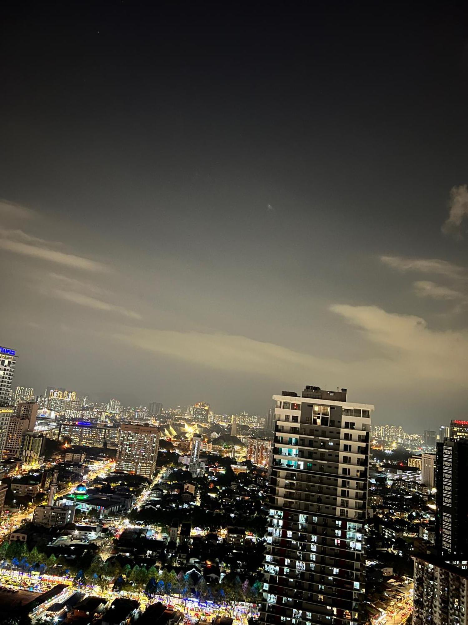 Mercu Summer Suites Klcc By Sweet Home كوالالمبور المظهر الخارجي الصورة