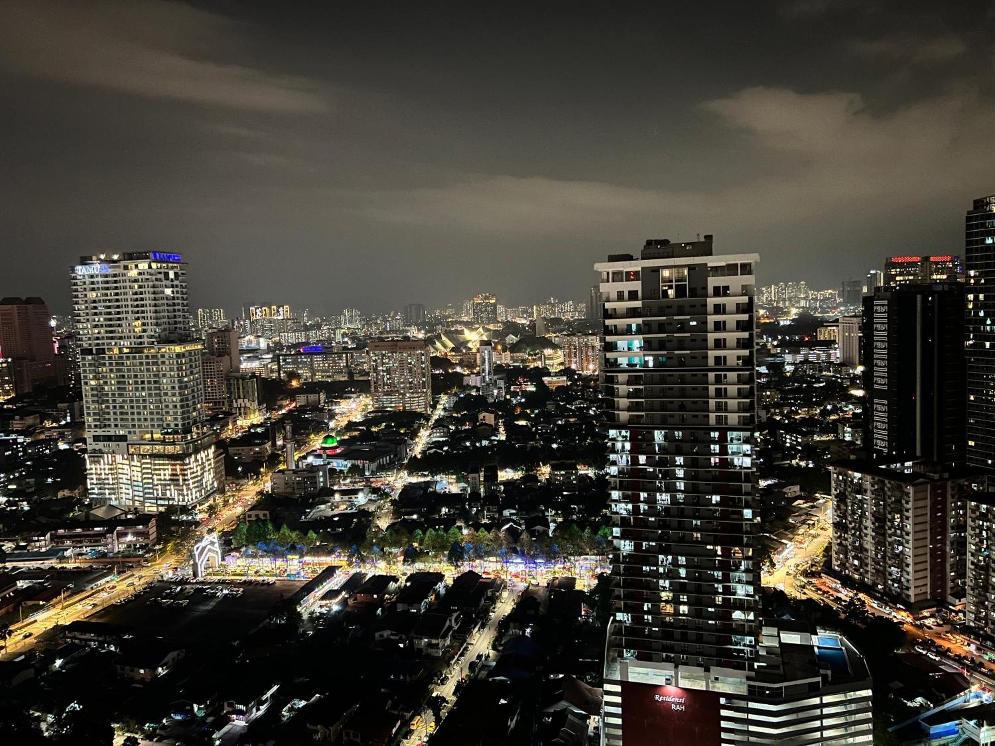 Mercu Summer Suites Klcc By Sweet Home كوالالمبور المظهر الخارجي الصورة